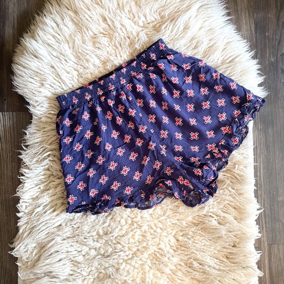 Tobi Cassy Navy High-Waisted Shorts - Picture 5 of 8